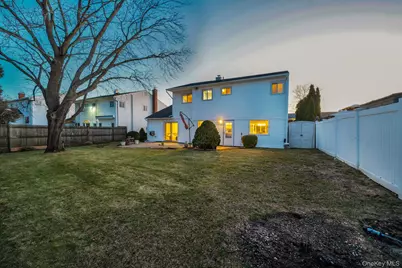 3147 Denton Drive, Merrick, NY 11566 - Photo 3