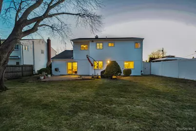 3147 Denton Drive, Merrick, NY 11566 - Photo 37