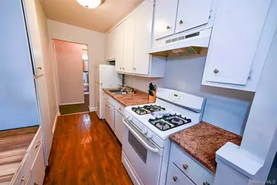 86-11 151st Avenue #2J, Howard Beach, NY 11414 - Photo 17