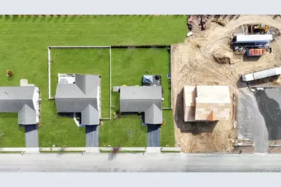 191 Flower Road, Shirley, NY 11967 - Photo 37