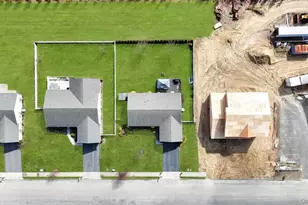 191 Flower Rd, Shirley, NY 11967 - Photo 37