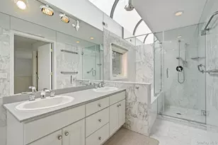 13 Kassel Ct, Mamaroneck, NY 10543 - Photo 23