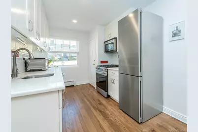 22 Madison Park #L, Port Washington, NY 11050 - Photo 13