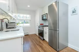 22 Madison Park, Port Washington, NY 11050 - Photo 13