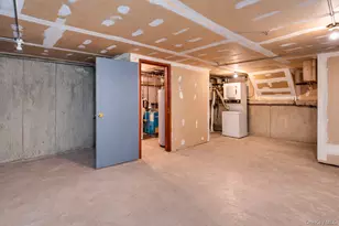 2524 West St, Brooklyn, NY 11223 - Photo 17