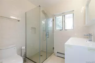 43 Elm St, Great Neck, NY 11021 - Photo 21