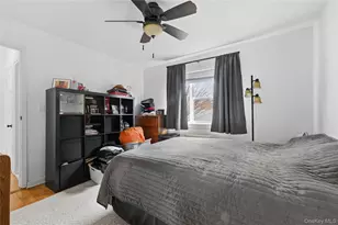 263-28 73rd Ave, Glen Oaks, NY 11004 - Photo 11