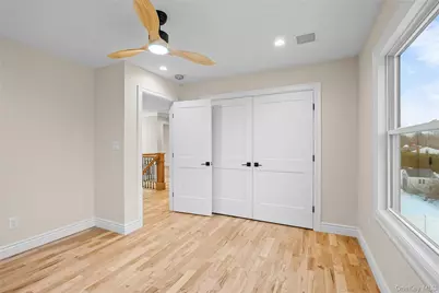 3860 Hudson Avenue, Seaford, NY 11783 - Photo 29