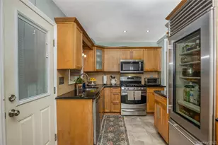 204 Franklin Ave, Malverne, NY 11565 - Photo 19