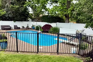 60 Thadford St, East Northport, NY 11731 - Photo 3