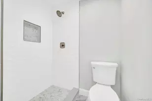 339 Avenue B, Ronkonkoma, NY 11779 - Photo 29