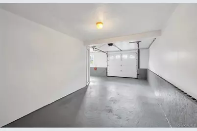 339 Avenue B, Ronkonkoma, NY 11779 - Photo 31