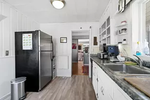 9 Cottage Grove Ave, Thornwood, NY 10594 - Photo 9