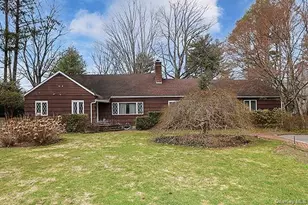 45 Weir Ln, Locust Valley, NY 11560 - Photo 3