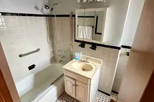 37-27 86th St, Jackson Heights, NY 11372 - Photo 7