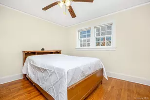 16 Margaret Blvd, Merrick, NY 11566 - Photo 15