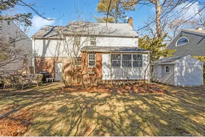 16 Margaret Boulevard, Merrick, NY 11566 - Photo 13