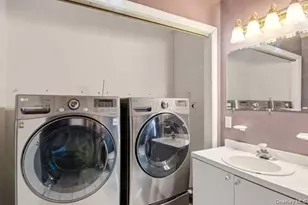 247 Dogwood Dr, Wading River, NY 11792 - Photo 21