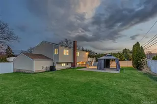 7 Pomper Dr, East Northport, NY 11731 - Photo 29