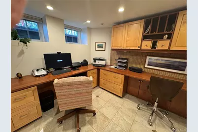 235 Corona Avenue, Pelham, NY 10803 - Photo 29