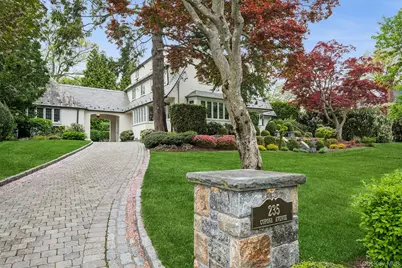 235 Corona Avenue, Pelham, NY 10803 - Photo 3