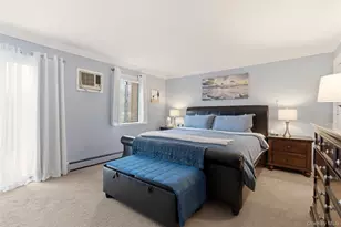 17 Westminster Ln, West Islip, NY 11795 - Photo 11