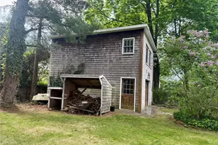 133 Seaman Ave, Bayport, NY 11705 - Photo 3