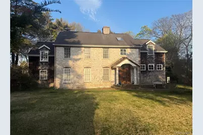 133 Seaman Avenue, Bayport, NY 11705 - Photo 1
