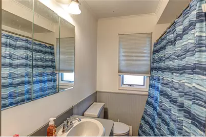 347 Atlantic Avenue, Bay Shore, NY 11706 - Photo 11