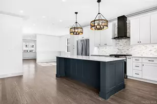 7 Victoria Ln, Yonkers, NY 10701 - Photo 9