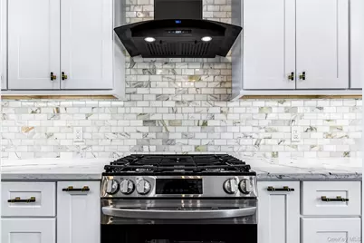 7 Victoria Lane #B, Yonkers, NY 10701 - Photo 7