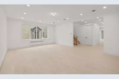 13 Warren Court #213, Monsey, NY 10952 - Photo 9