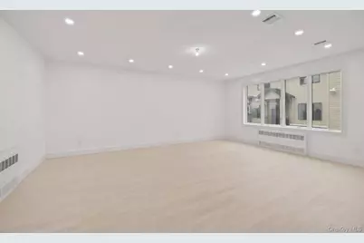 13 Warren Court #213, Monsey, NY 10952 - Photo 7