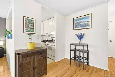 395 Westchester Avenue #6I, Port Chester, NY 10573 - Photo 7