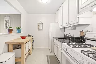 395 Westchester Ave, Port Chester, NY 10573 - Photo 13