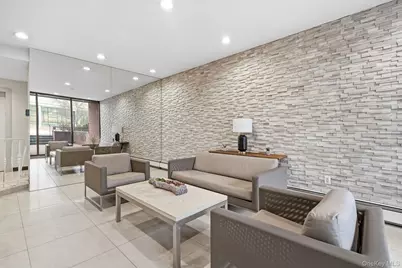 395 Westchester Avenue #6I, Port Chester, NY 10573 - Photo 3