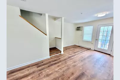 1870 Baldwin Road #4, Yorktown Heights, NY 10598 - Photo 7