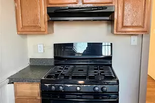 70 Linden Ave, Middletown, NY 10940 - Photo 3