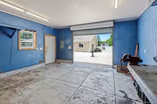 289 Magnolia Dr, Selden, NY 11784 - Photo 23