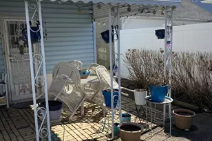 145-24 223rd St, Springfield Gardens, NY 11413 - Photo 9