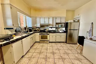 2277 E 28th St, Brooklyn, NY 11229 - Photo 3