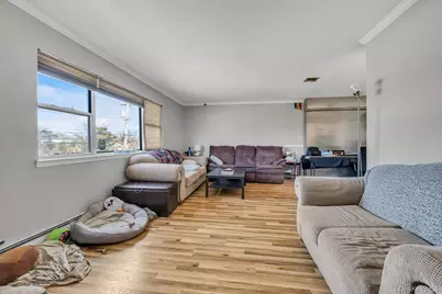 4792 Hempstead Turnpike, Farmingdale, NY 11735 - Photo 3