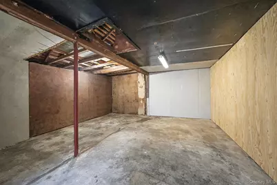 1 2nd Avenue, East Rockaway, NY 11518 - Photo 31