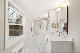 186 Lake Ave, Saint James, NY 11780 - Photo 9