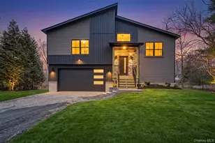 93 York Road S, Bloomingburg, NY 12721 - Photo 1