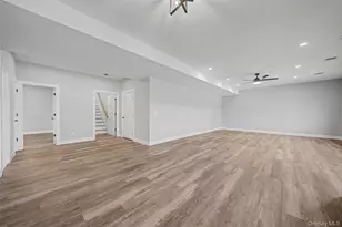 93 York Road S, Bloomingburg, NY 12721 - Photo 33