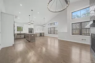 93 York Road S, Bloomingburg, NY 12721 - Photo 5
