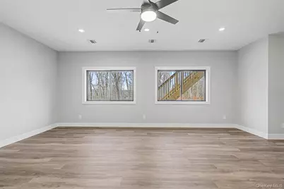 93 York Road S, Bloomingburg, NY 12721 - Photo 31