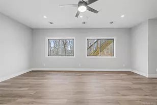 93 York Road S, Bloomingburg, NY 12721 - Photo 31
