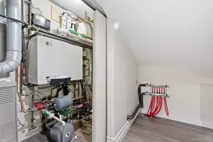 160-14 83rd St, Howard Beach, NY 11414 - Photo 31